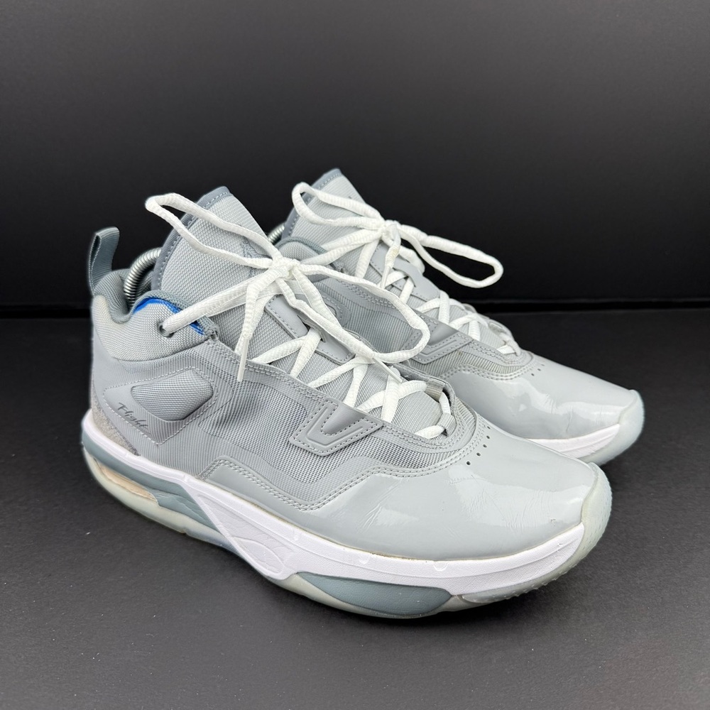 JORDAN Stay Loyal 3FB1396-012 Wolf Grey/Cool Grey/White Mens Size 8.5